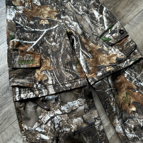 Magellan Outdoors Hunt Gear Youth Lightweight Ripstop Zip-Off Pants - Picture 2 of 4